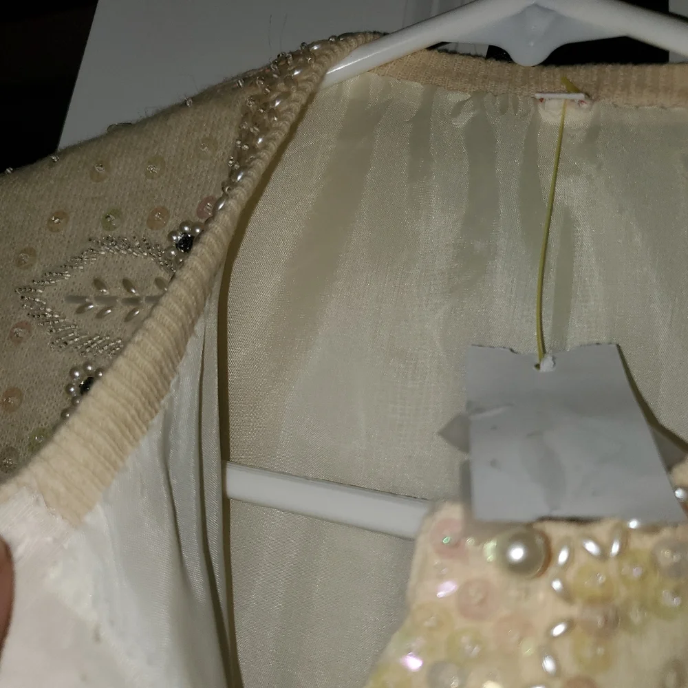 Vintage beaded lined cream sweater XL - Picture 6 of 6